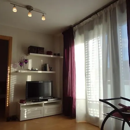 Acogedor Apartamento En En Zona Tranquila Χουέσκα